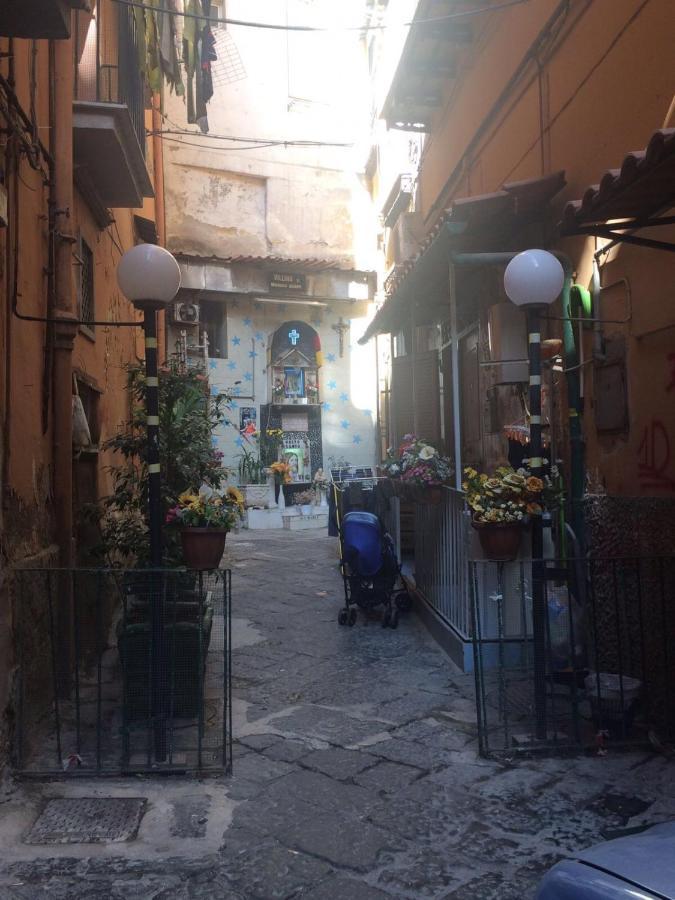 Il Cuore Di Napoli Luaran gambar