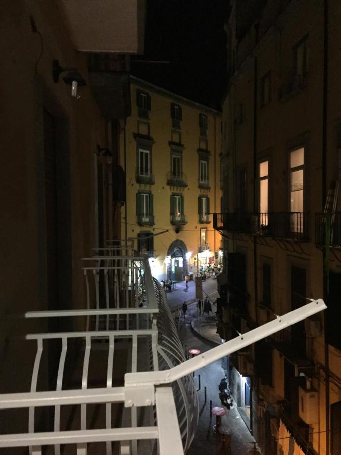 Il Cuore Di Napoli Luaran gambar
